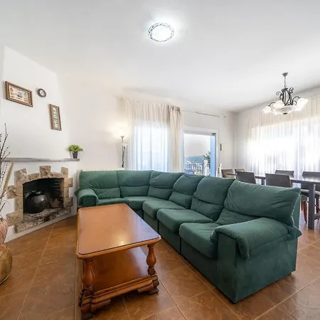 Villa Homeholidaysrentals Gladys Sant Cebria de Vallalta